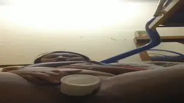 Anak Kos Colmek Pake Deodoran Memek Becek Ngejerit