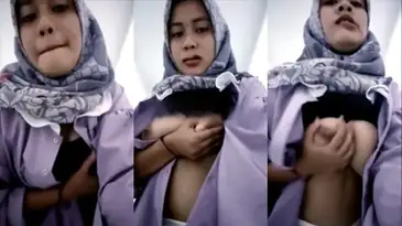 Zilla Hijab Cantik Remas Toket Gede Montok Sampe Memek Basah